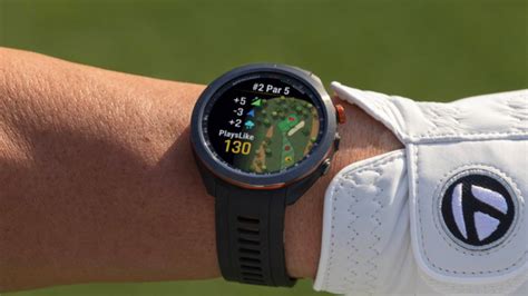 do golfers wear golf watches.